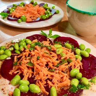 Rote-Bete-Salat mit Edamame